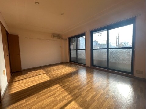 サンタプレイス高砂Ⅲの物件内観写真