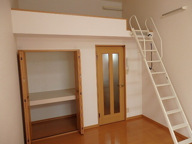 伊藤賃貸住宅　ＷＥＳＴの物件内観写真