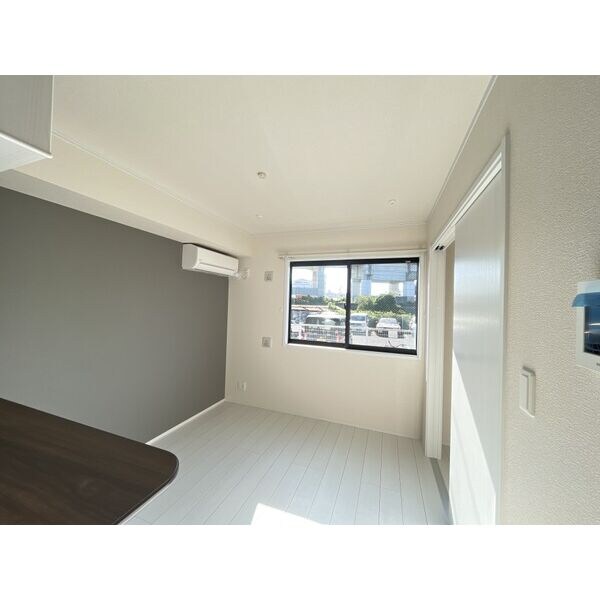 コヒナハウスの物件内観写真