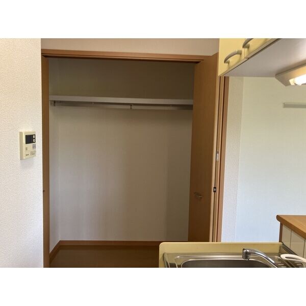 サン・ヴィレッジの物件内観写真