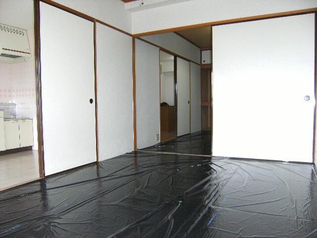 銀杏町レジデンスの物件内観写真