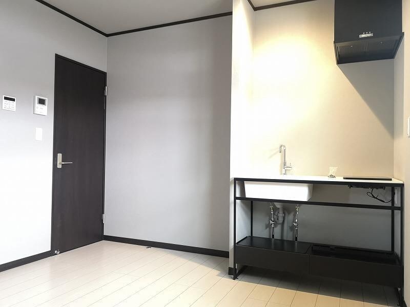 ガレージハウス桜木の物件内観写真