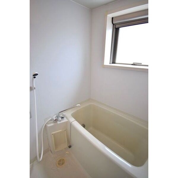 ヴィアーレ広瀬の物件内観写真