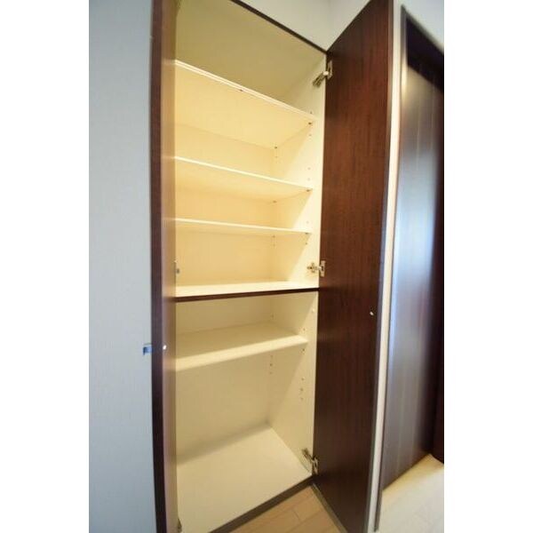 ヴィアーレ広瀬の物件内観写真