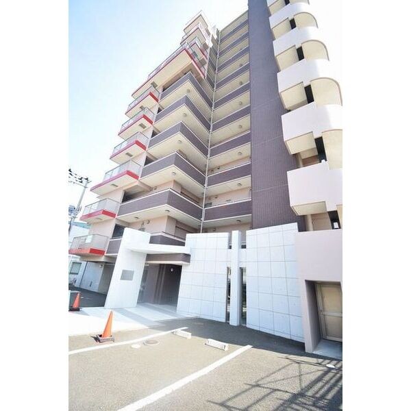 ヴィアーレ広瀬の物件外観写真