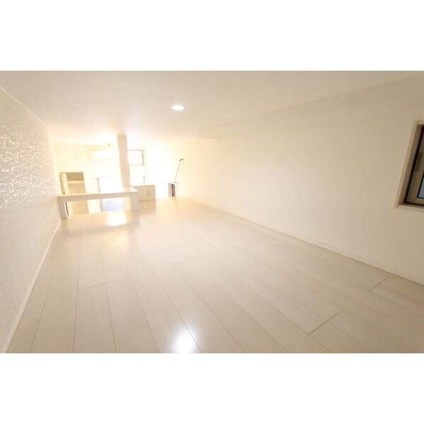 クラインコートの物件内観写真