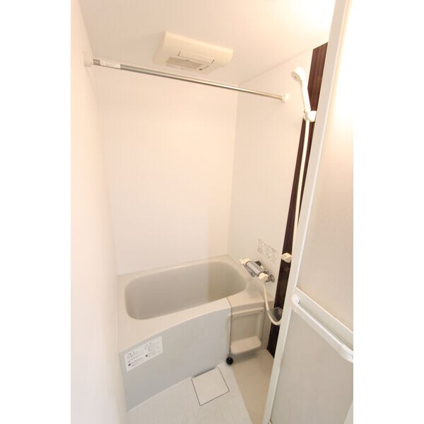 クラインコートの物件内観写真