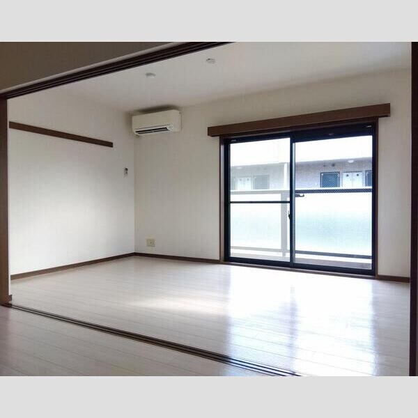 シェモア泉中央の物件内観写真