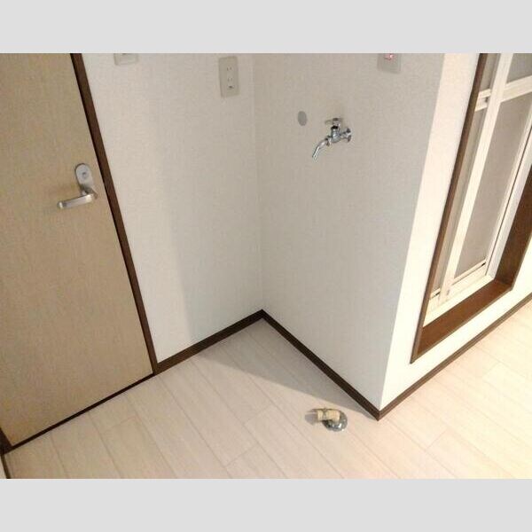 シェモア泉中央の物件内観写真