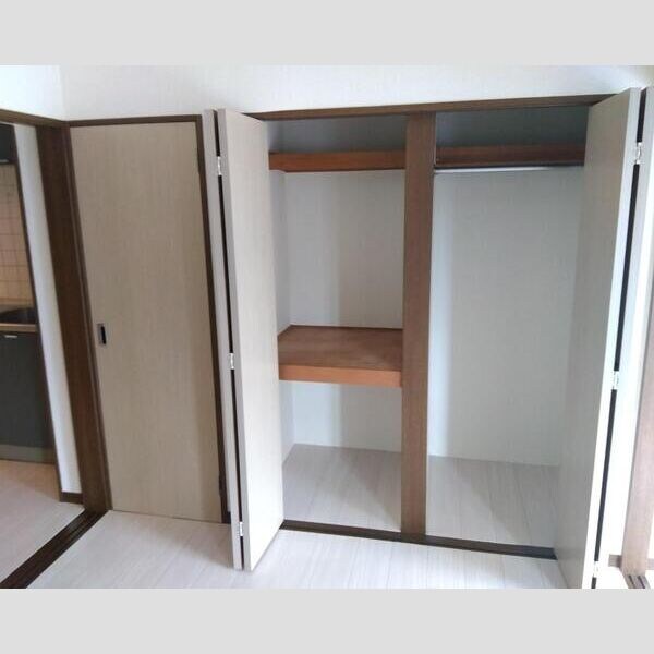 シェモア泉中央の物件内観写真