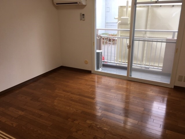 イーグルハイツ高松Ⅰの物件内観写真