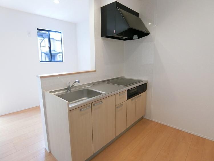 アイリ―コート南小泉の物件内観写真