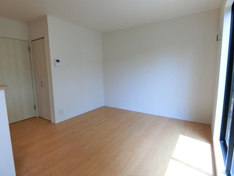 アイリ―コート南小泉の物件内観写真