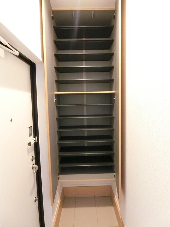 アイリ―コート南小泉の物件内観写真