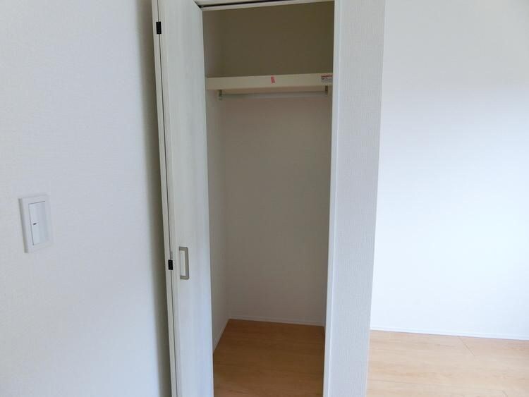 アイリ―コート南小泉の物件内観写真