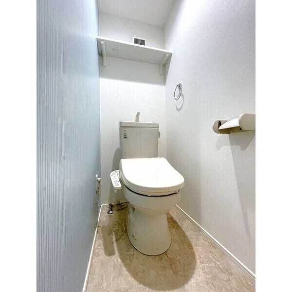 ラシュレ山手町の物件内観写真