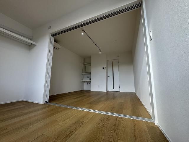 ジャスティスの物件内観写真