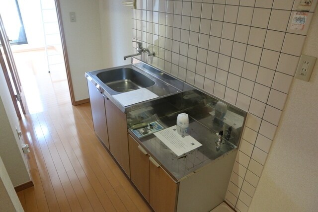 サゥーヂビバⅠの物件内観写真