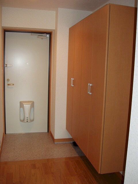 セレッソ泉中央の物件内観写真