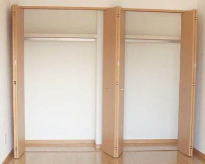 セレッソ泉中央の物件内観写真