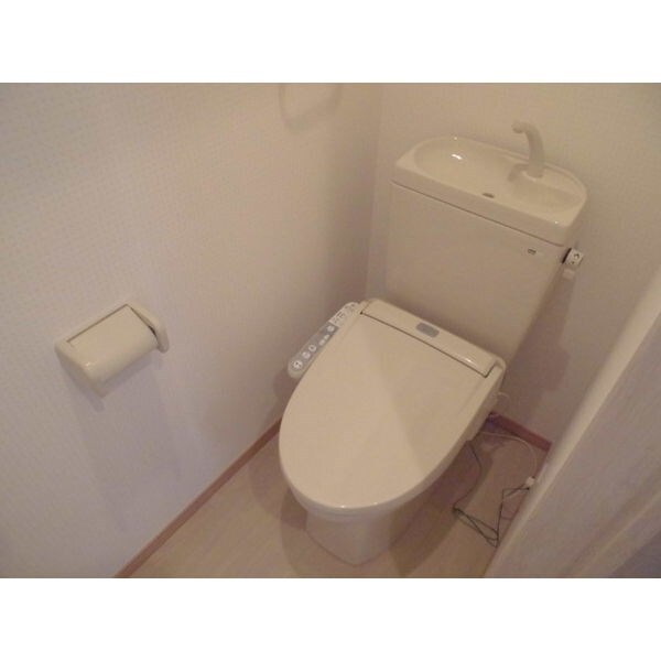 アスコット保春院の物件内観写真