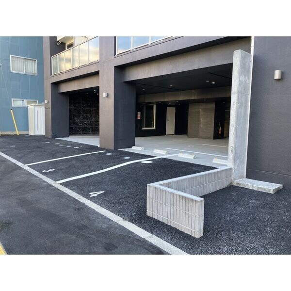 サンライズ支倉町の物件外観写真