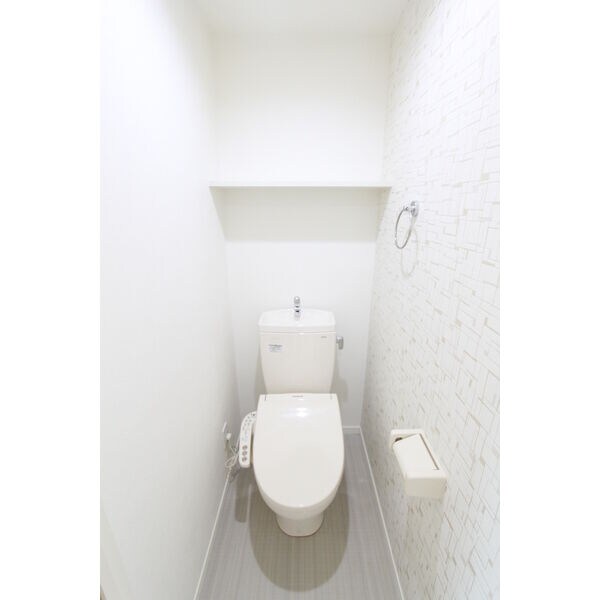 ラ・ネージュ河原町の物件内観写真