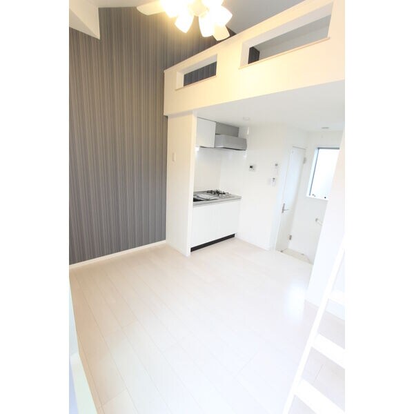 ラ・ネージュ河原町の物件内観写真