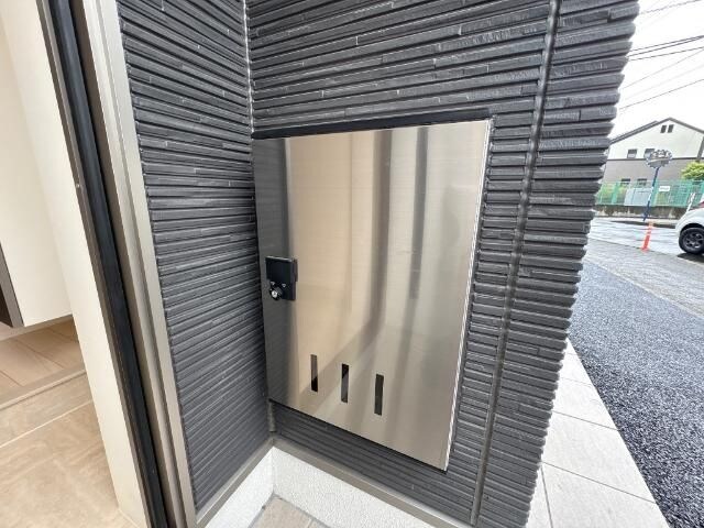 アインタウゼント3の物件内観写真