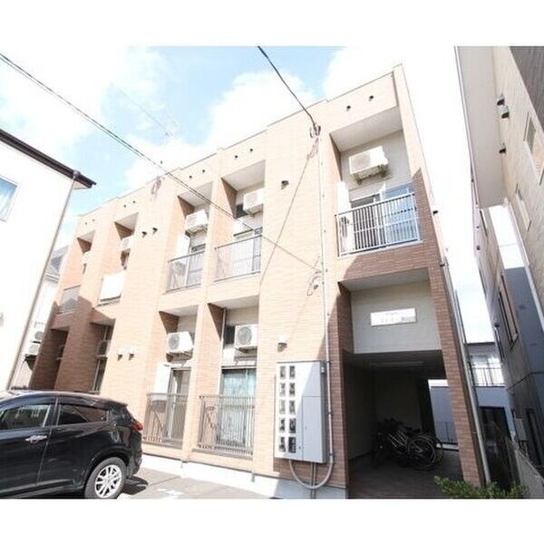 TJコーポの物件外観写真