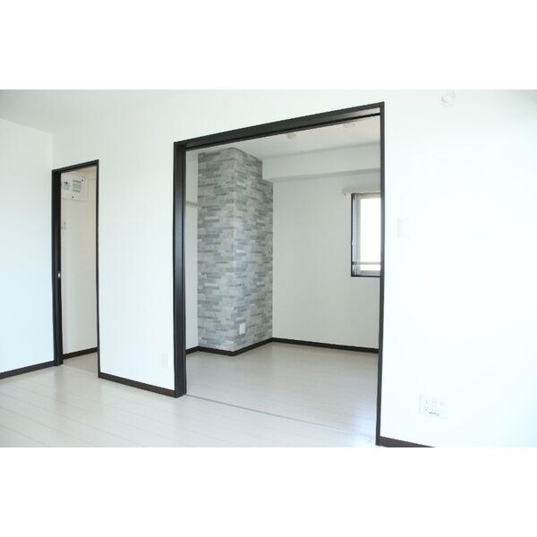 カーサ・スタジオーネ原町の物件内観写真