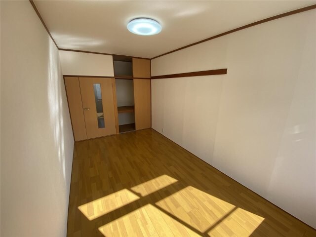 ホワイトファミール長町南の物件内観写真