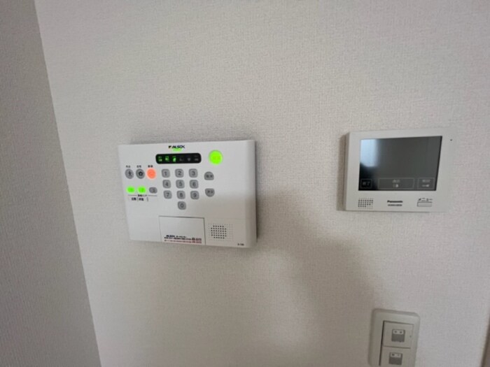 Ｄ－ｒｏｏｍハピネスの物件内観写真