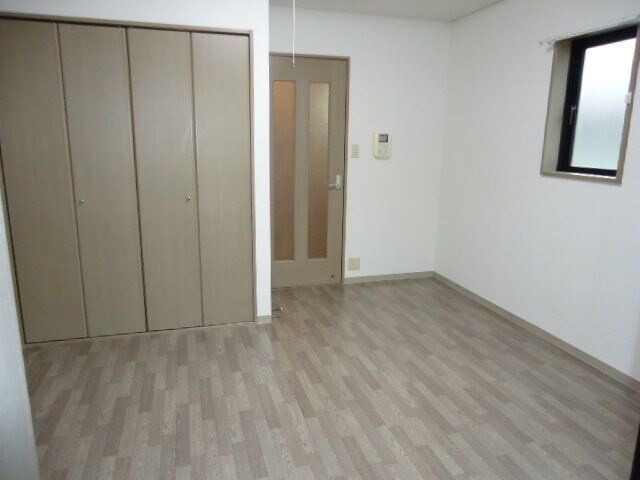 コンフォールの物件内観写真