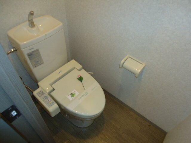 コンフォールの物件内観写真