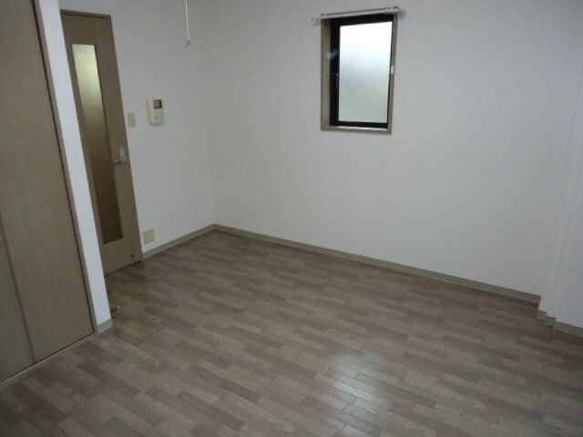 コンフォールの物件内観写真