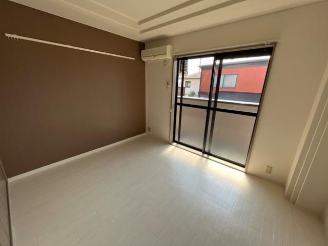 コンフォールの物件内観写真