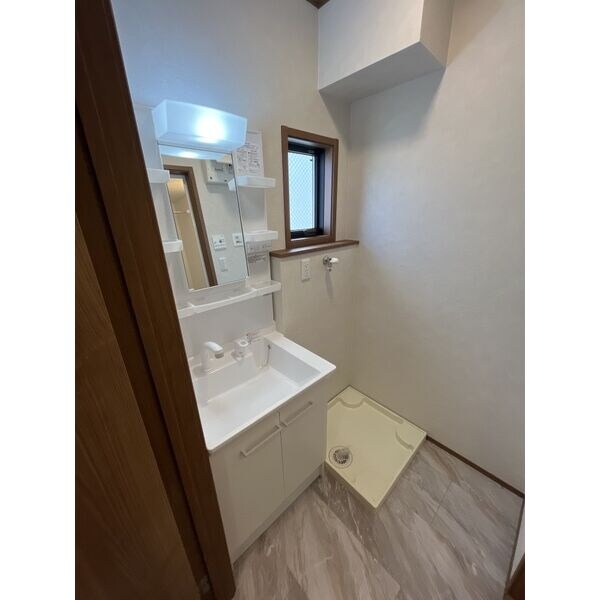 エルタスコート中江の物件内観写真