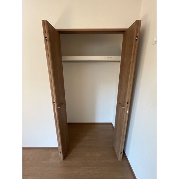 エルタスコート中江の物件内観写真