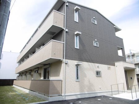 D-room川内川前丁の物件外観写真