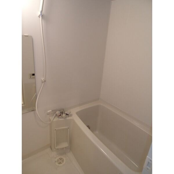 ヴィアーレ勾当台Iの物件内観写真