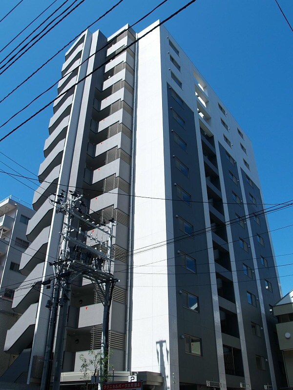 カスタリア大町の物件外観写真