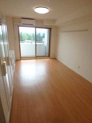 HF西公園レジデンスの物件内観写真