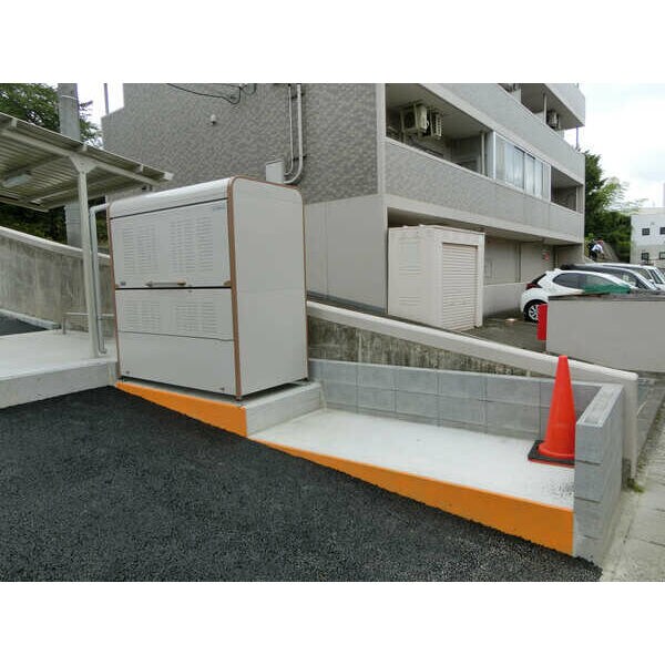 ホワイトローズⅡの物件内観写真