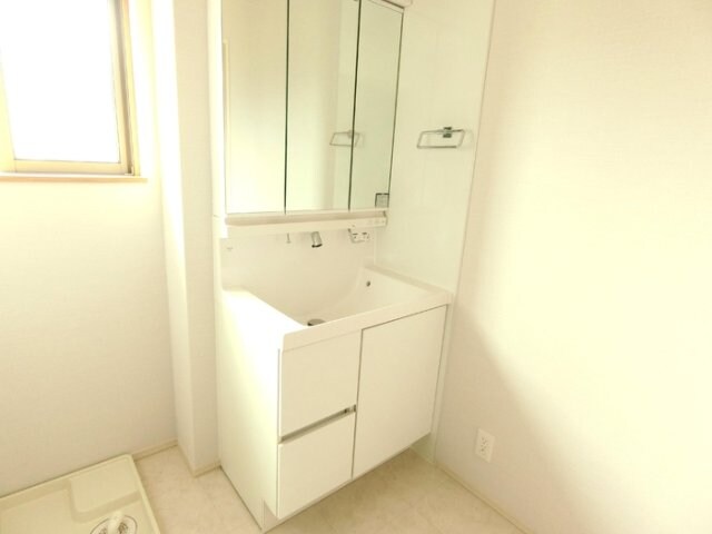 ドゥ・薬師堂　Bの物件内観写真