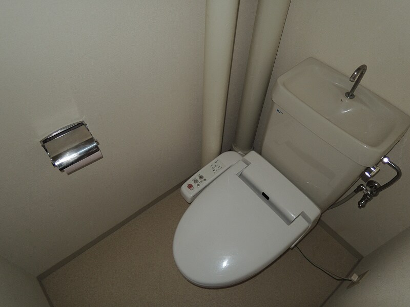 イーグルハイツ萩野町の物件内観写真