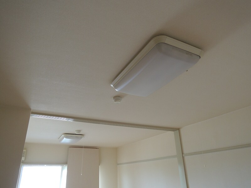 イーグルハイツ萩野町の物件内観写真