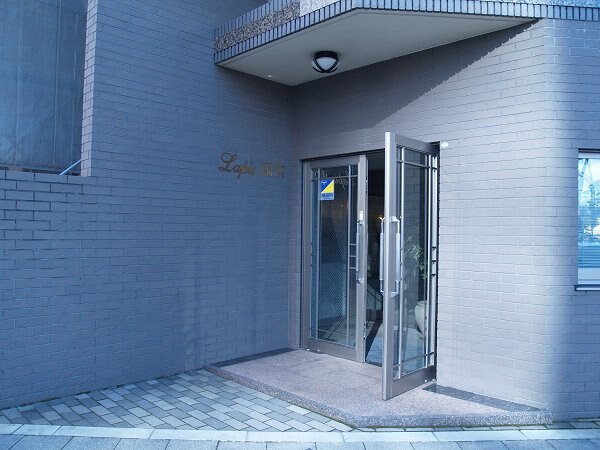 ラピス雨宮の物件外観写真