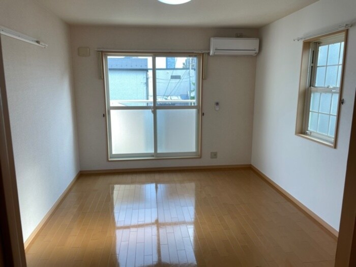 パセオプラシード上杉の物件内観写真