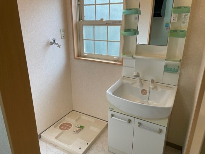 パセオプラシード上杉の物件内観写真